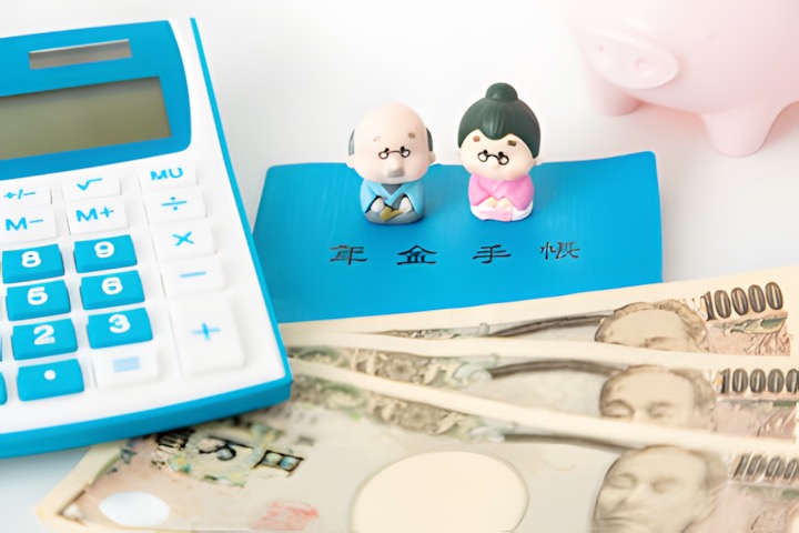 ねんきん定期便の金額、そのまま受け取れると思っていませんか？手取り額の正しい計算方法